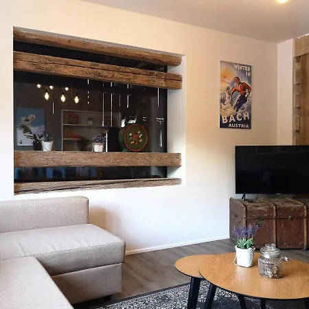 De Nussi's 3 * Bach (Tyrol)