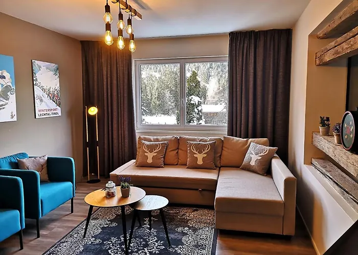 De Nussi's 3 * Bach (Tyrol)