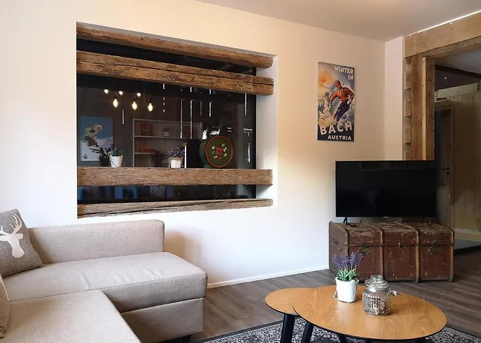 De Nussi's 3 * Bach (Tyrol)