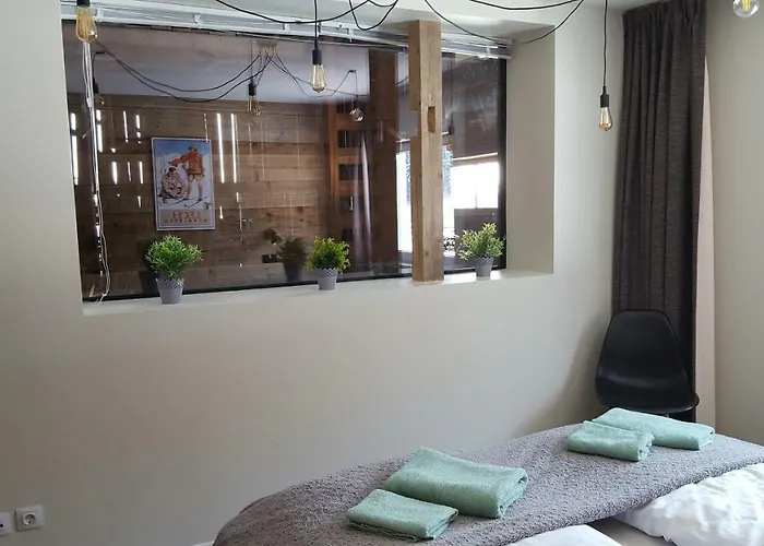 De Nussi's 3 Apartment Bach (Tyrol)